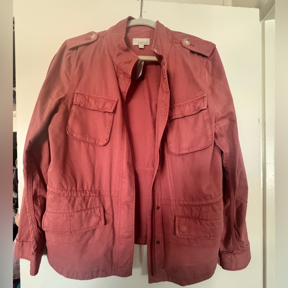 NWT Loft Cargo Jacket size L in Salmon